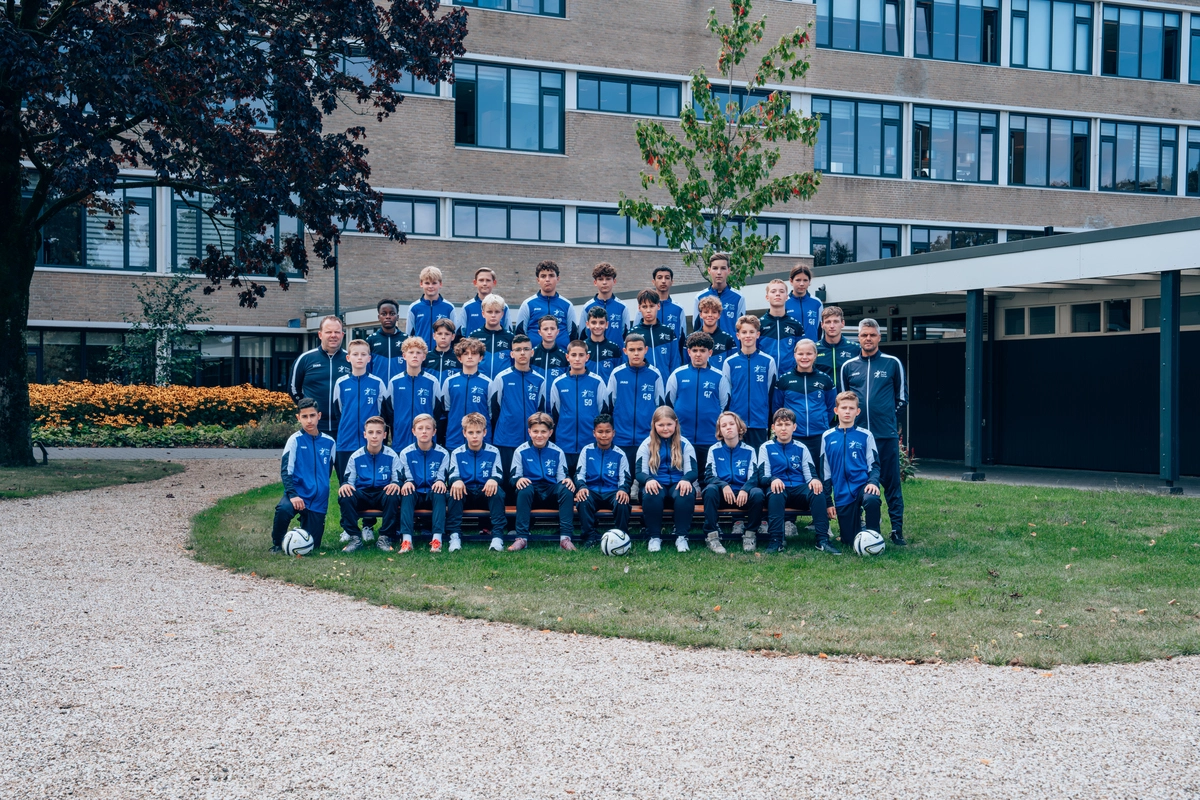 Decoration Pius Soccer College